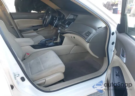 2009 Honda Accord 2.4 Lx from USA, damaged, VIN JHMCP263X9C006064